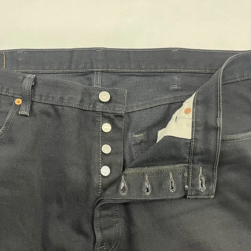 Levis 501 Jeans Mens Black Straight Leg Classic 40x32 Workwear Denim
